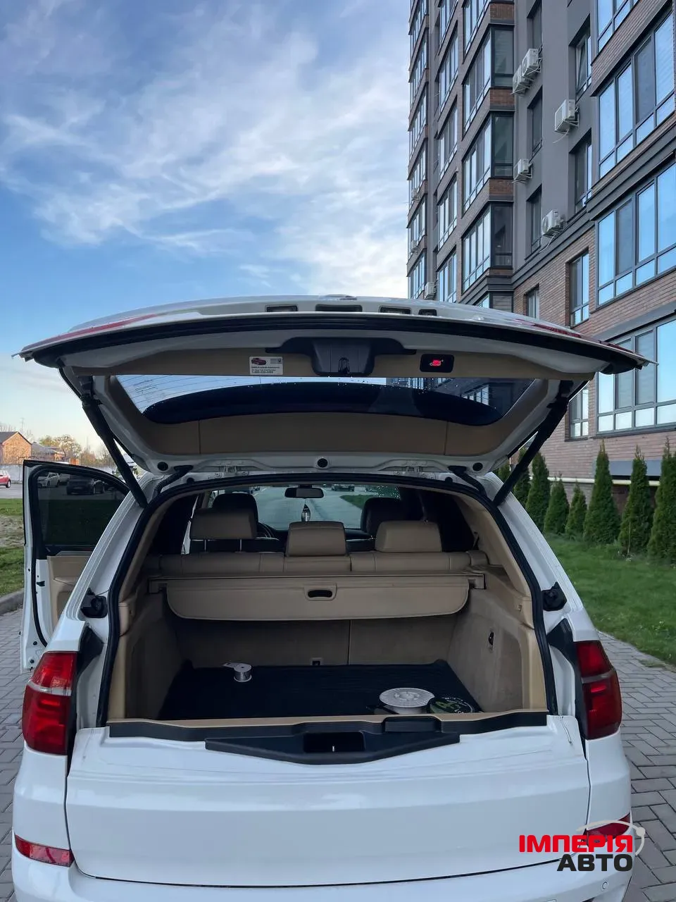 BMW X5 - фото 16