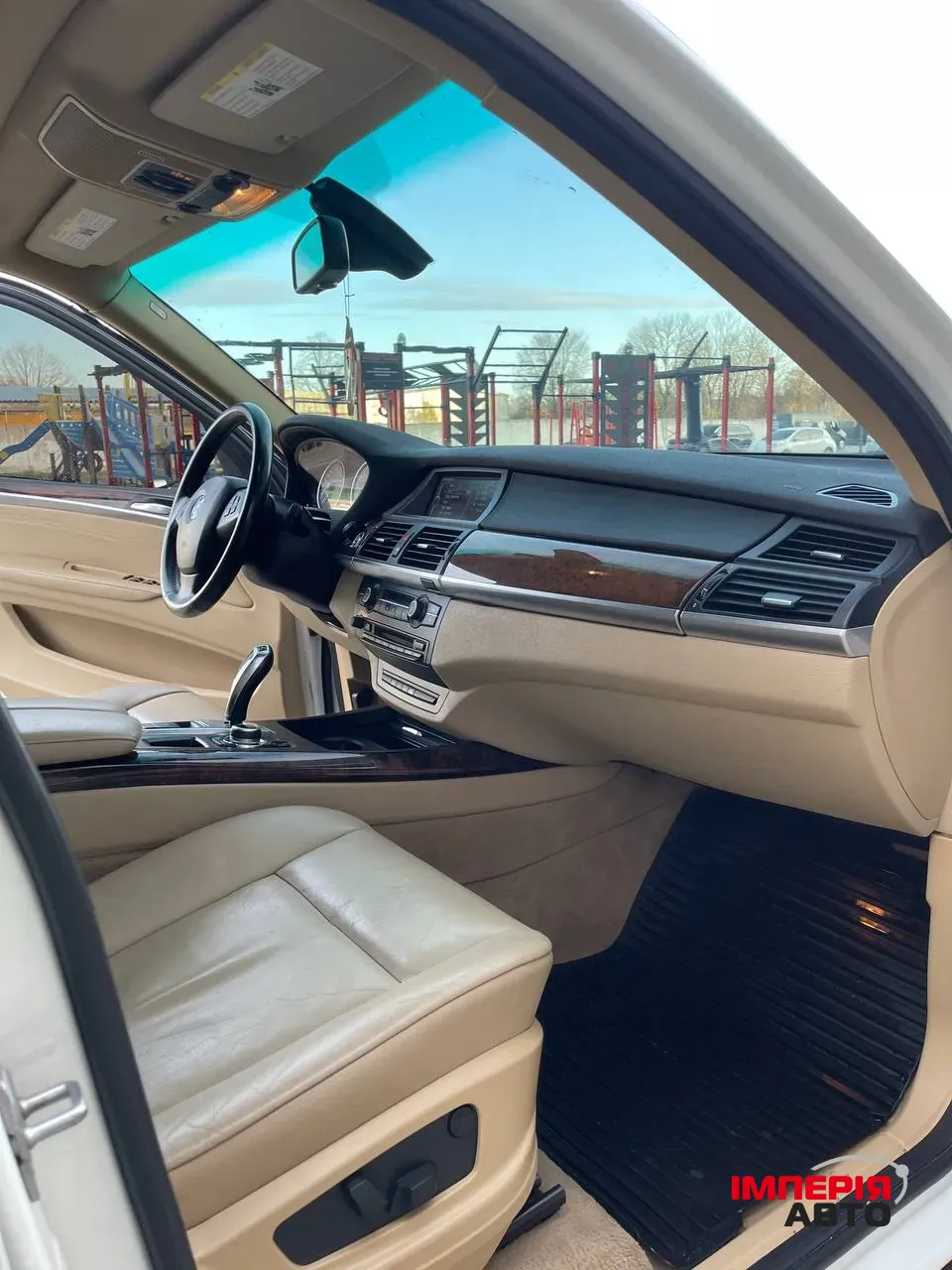 BMW X5 - фото 20