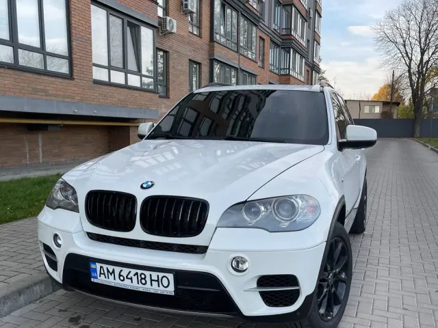 BMW X5 - фото 4