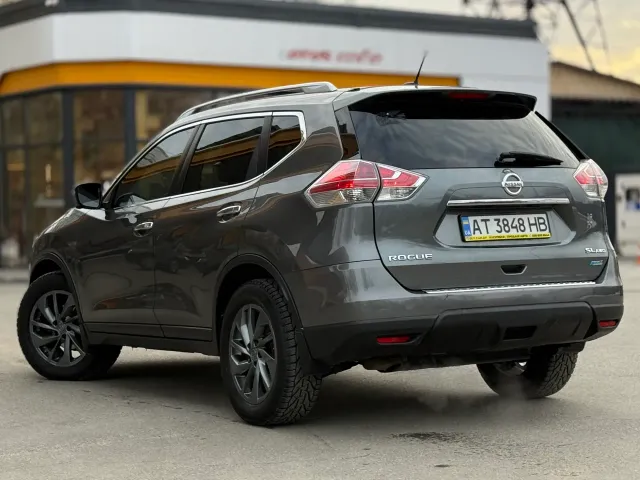 Nissan Rogue - фото 3