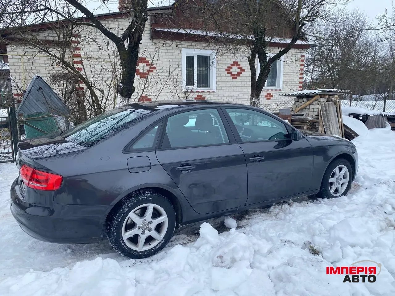 Audi A4 - фото 3