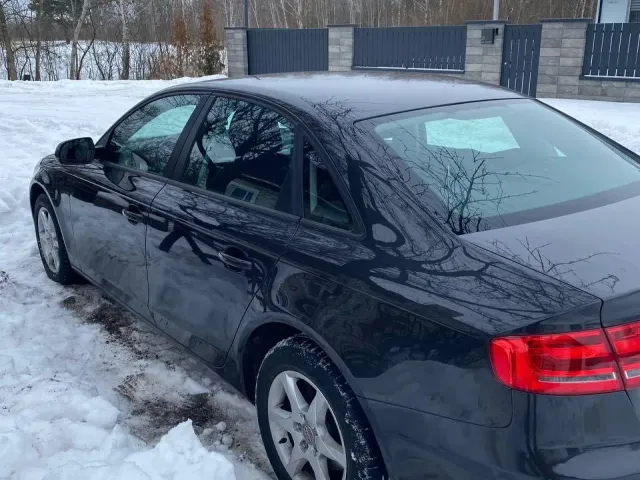 Audi A4 - фото 4