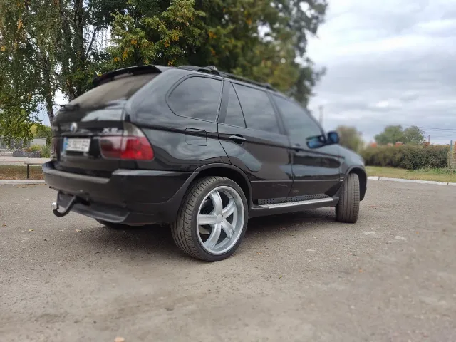 BMW X5 - фото 3