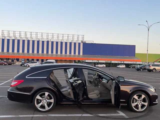 Mercedes-Benz CLS - фото 5