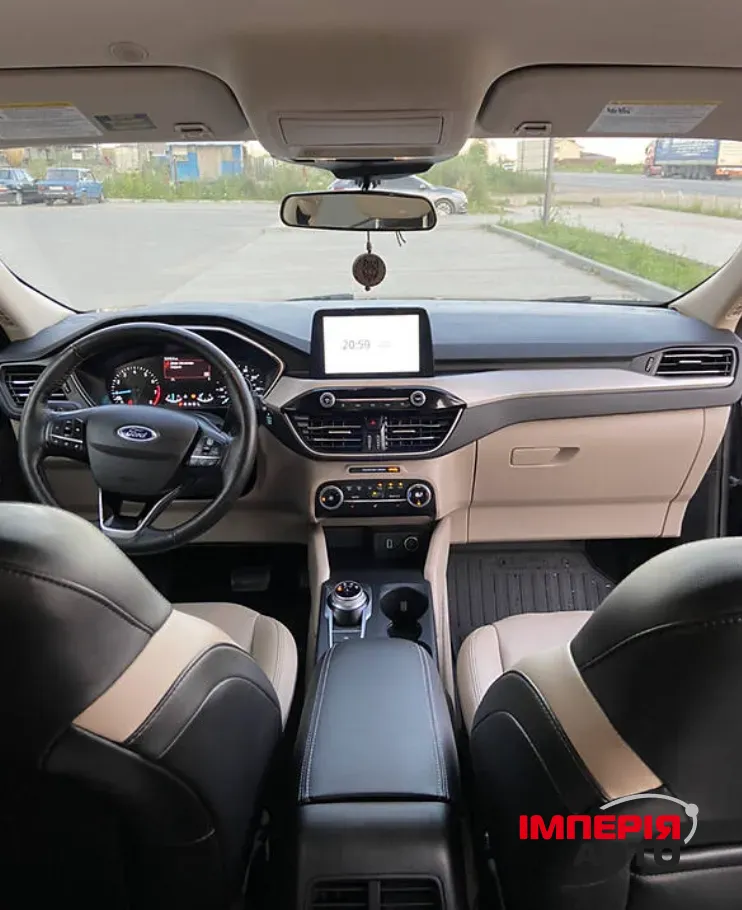 Ford Escape - фото 8
