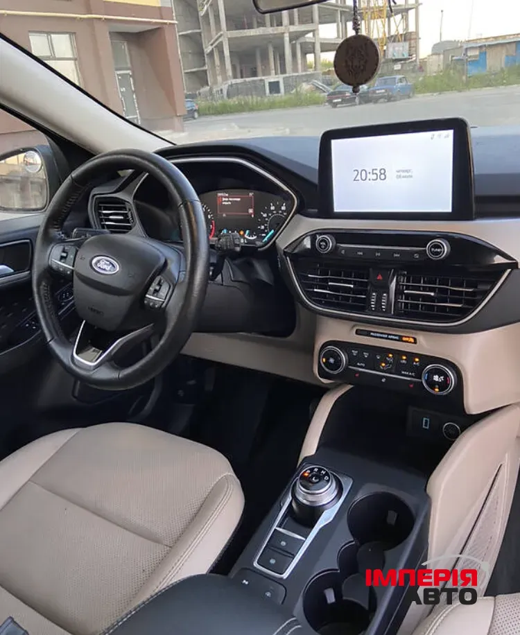 Ford Escape - фото 4