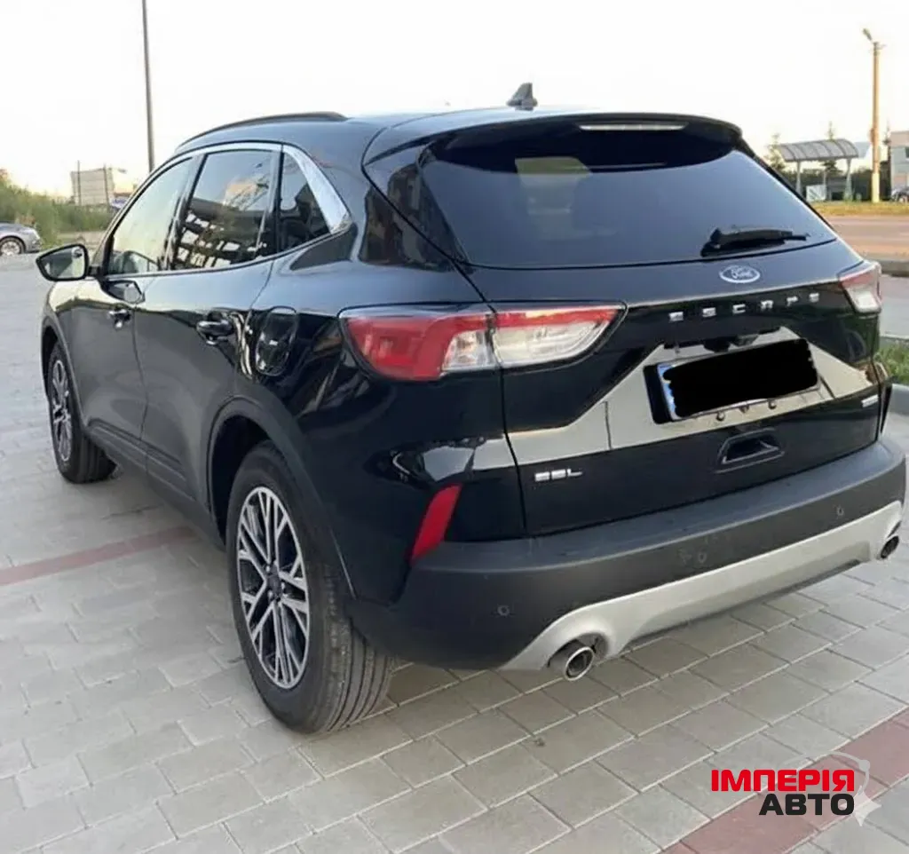 Ford Escape - фото 14