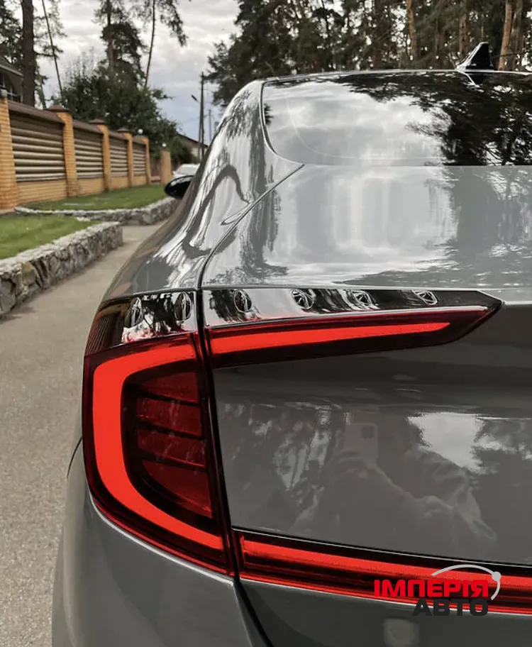 Hyundai Sonata - фото 4