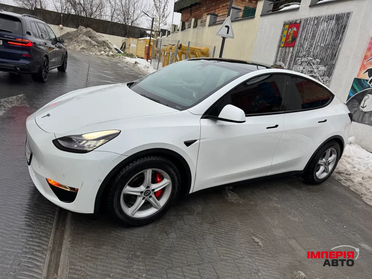 Tesla Model Y - фото 26