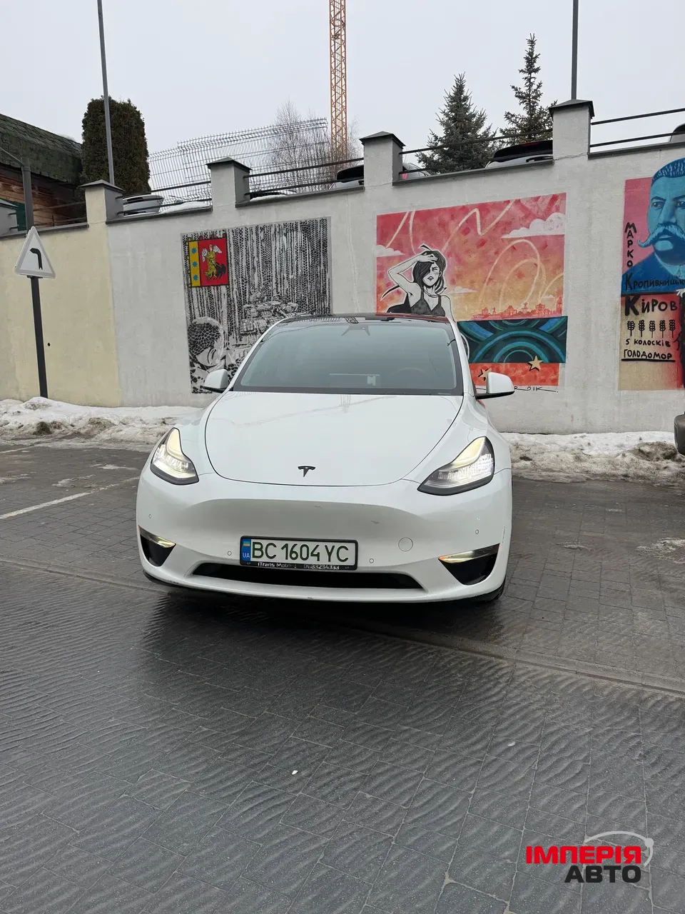 Tesla Model Y - фото 25
