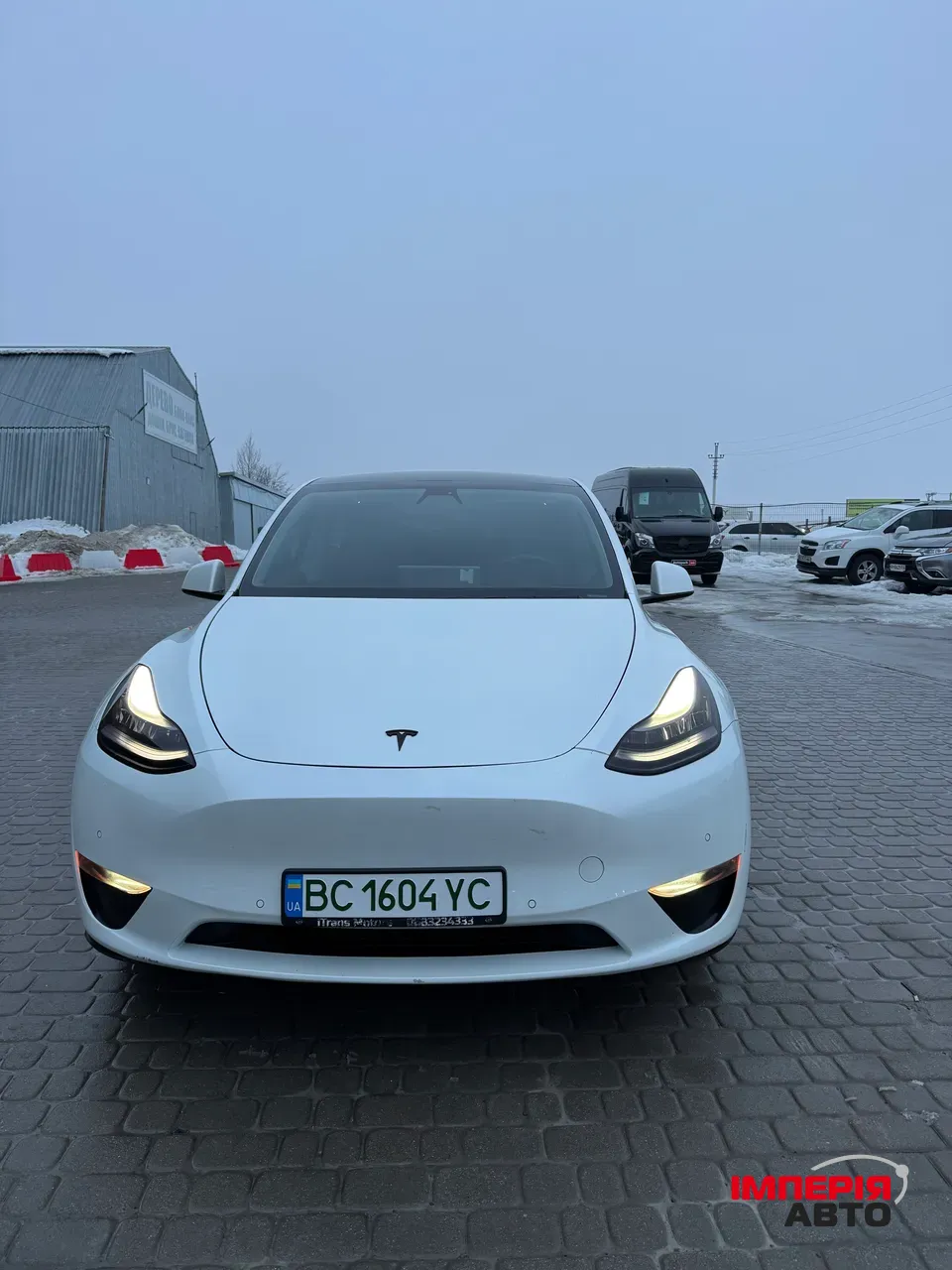 Tesla Model Y - фото 7