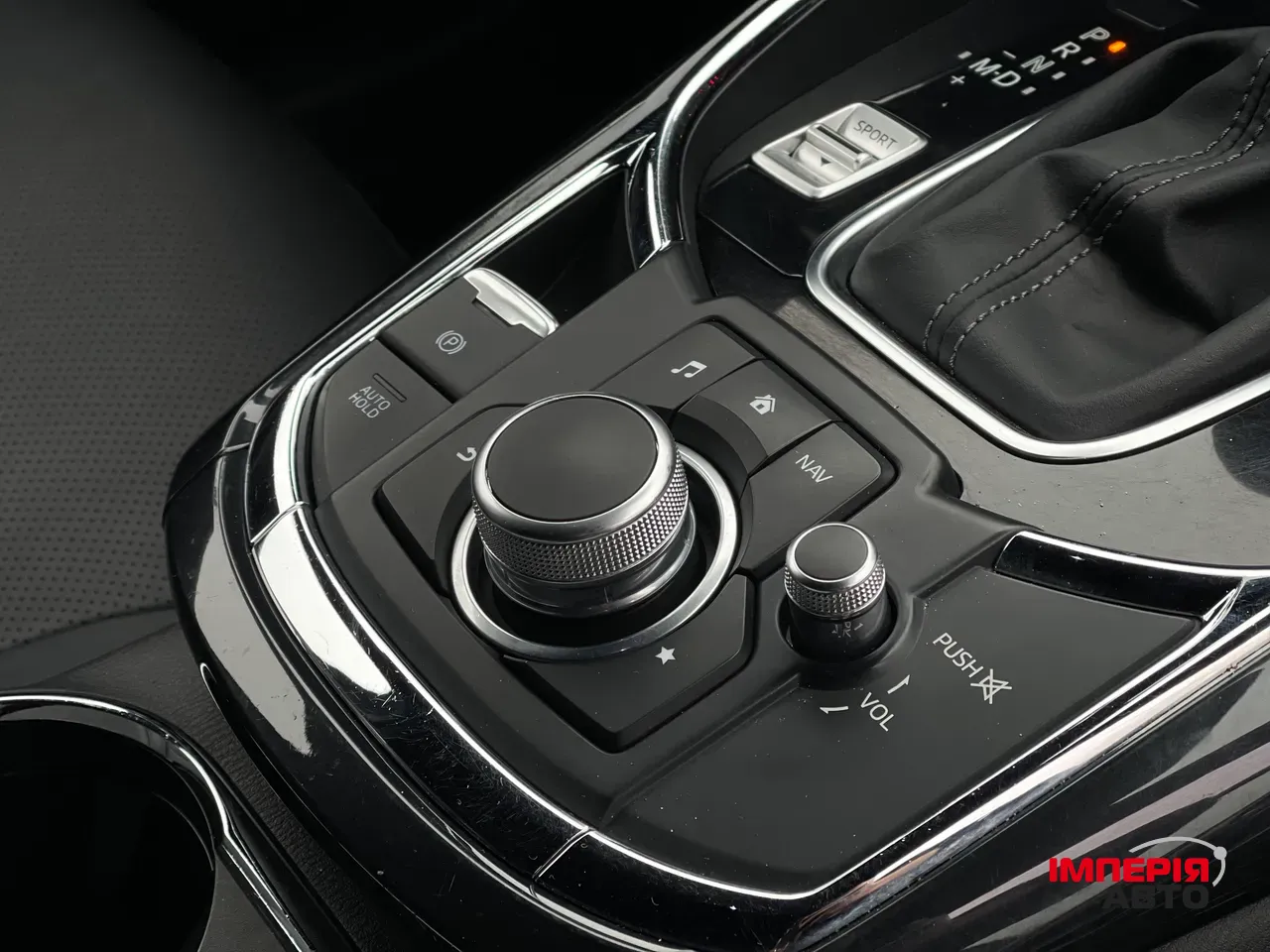 Mazda CX-9 - фото 17