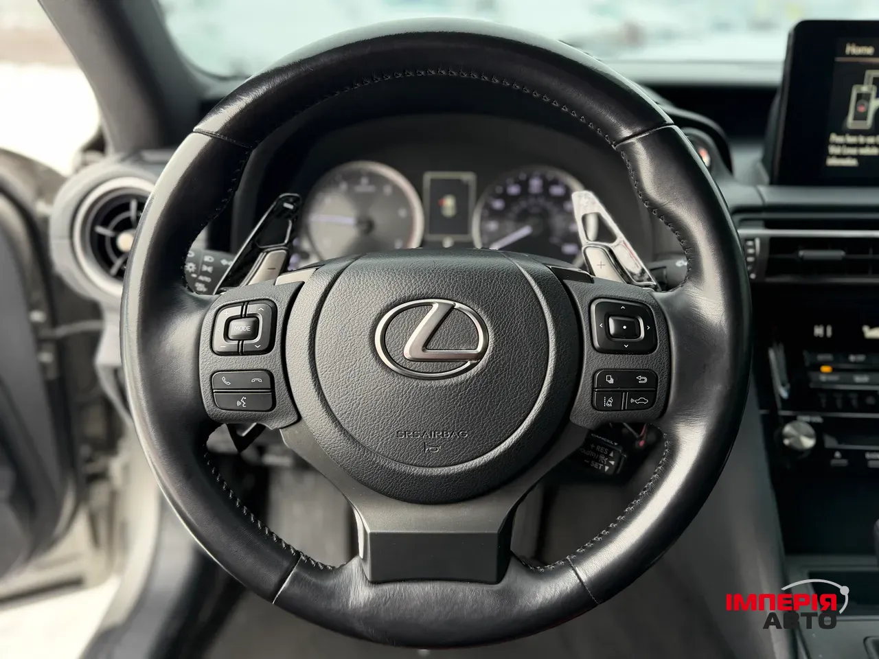 Lexus IS - фото 13