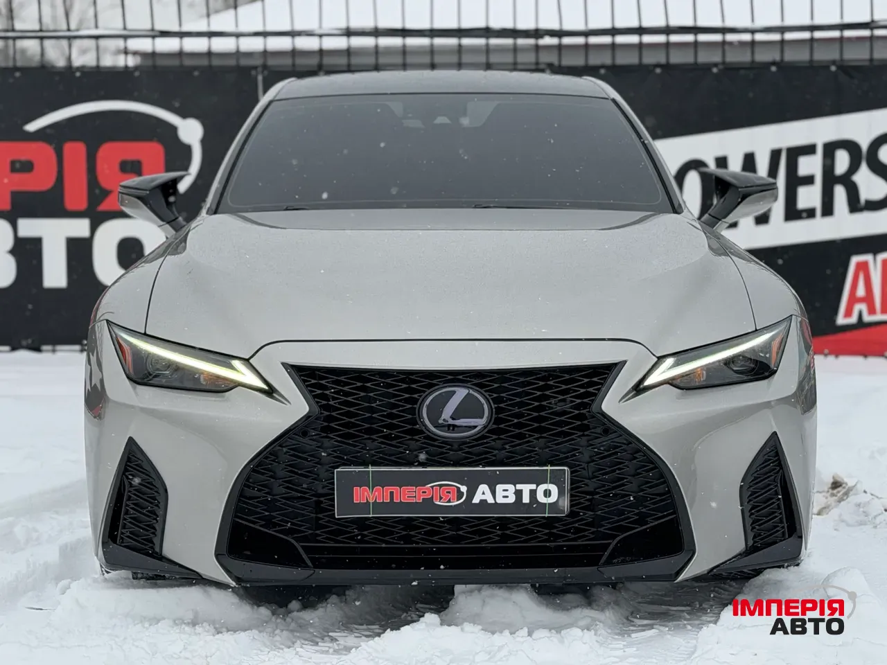 Lexus IS - фото 2