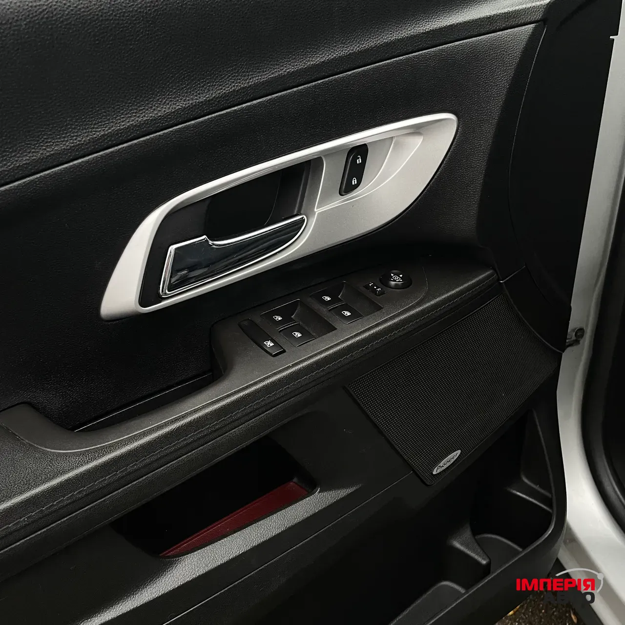 Chevrolet Equinox - фото 13