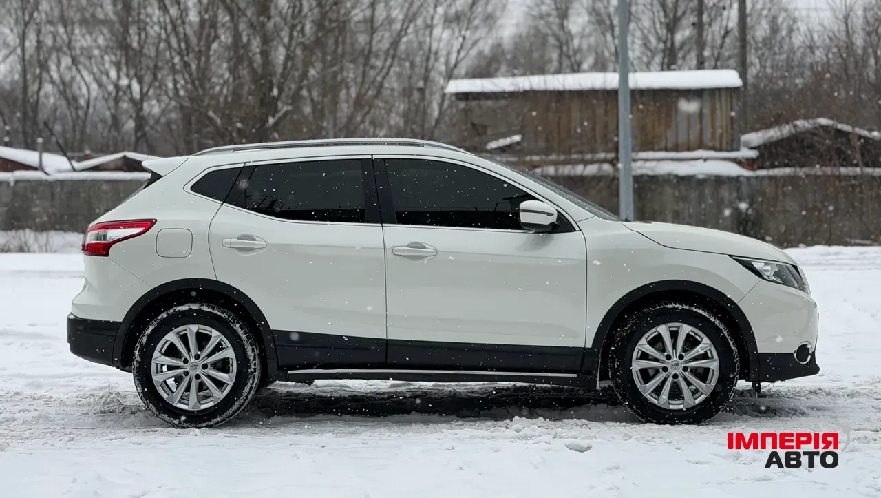 Nissan Qashqai - фото 5