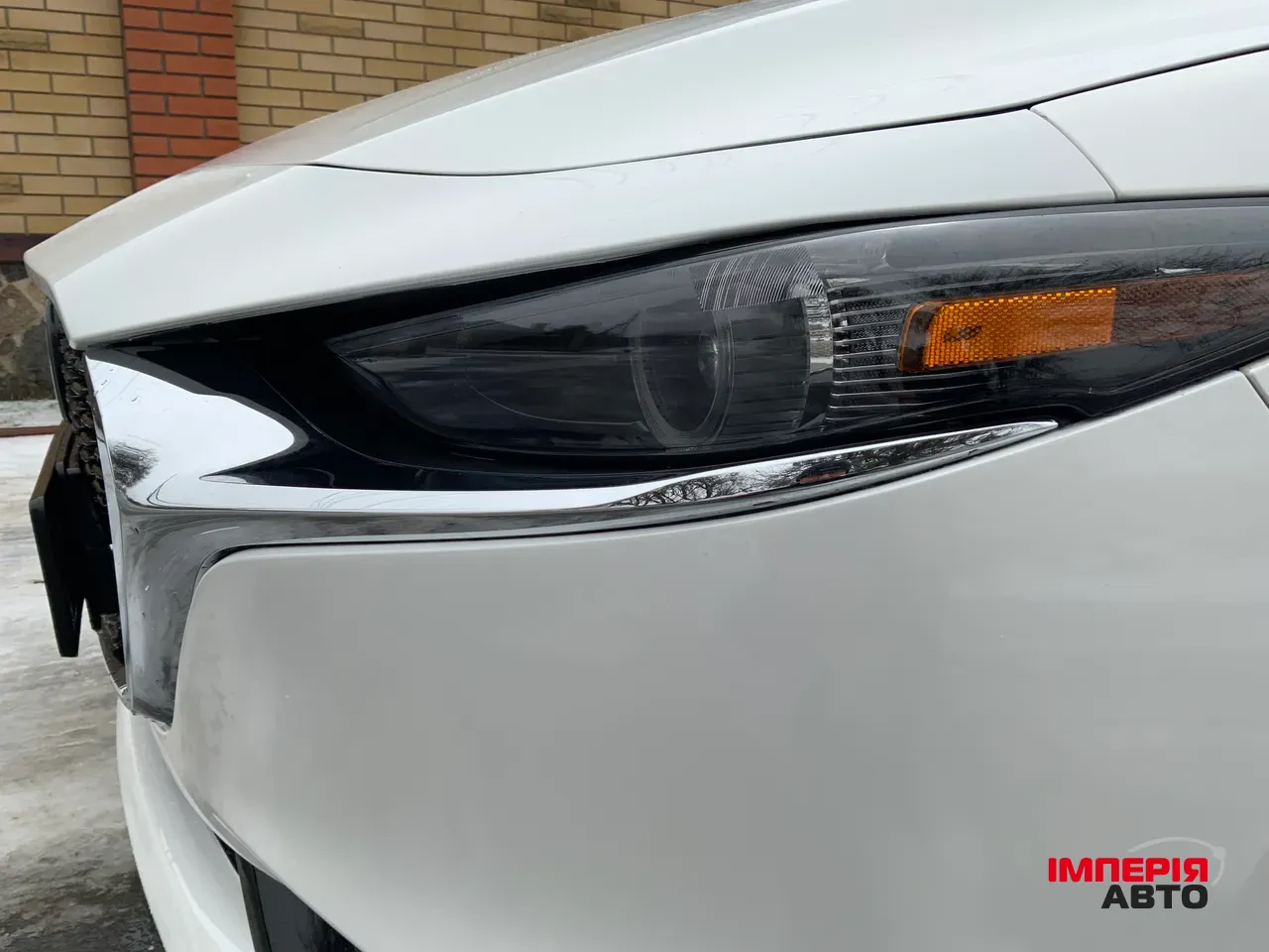 Mazda 3 - фото 5