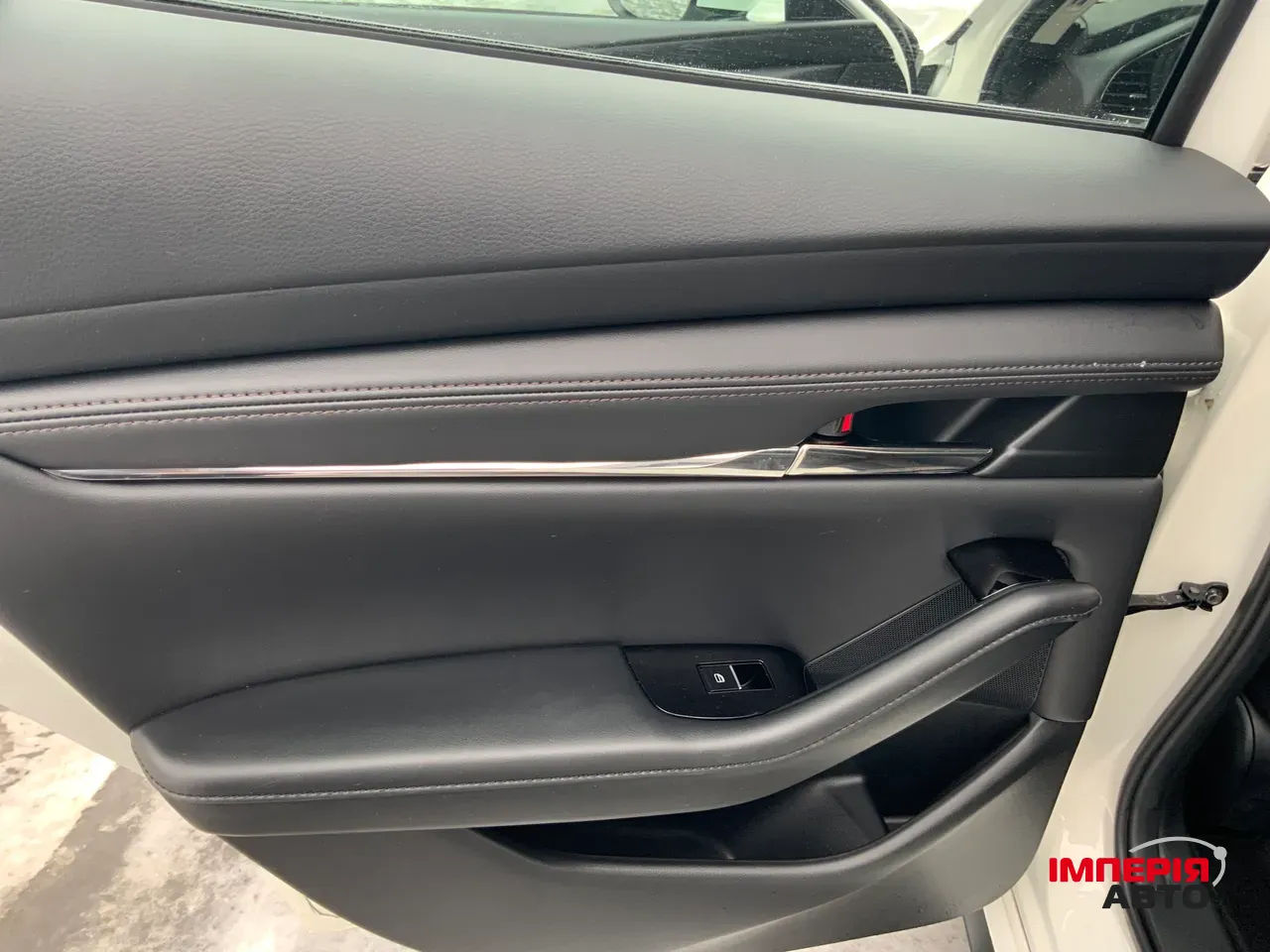 Mazda 3 - фото 21