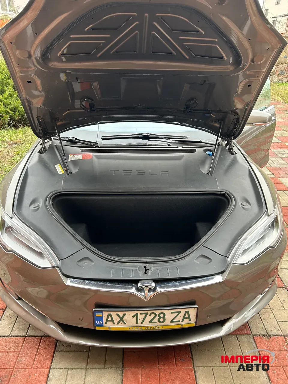 Tesla Model S - фото 15