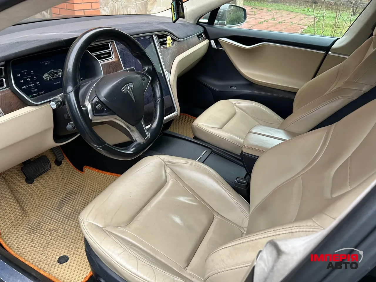 Tesla Model S - фото 10