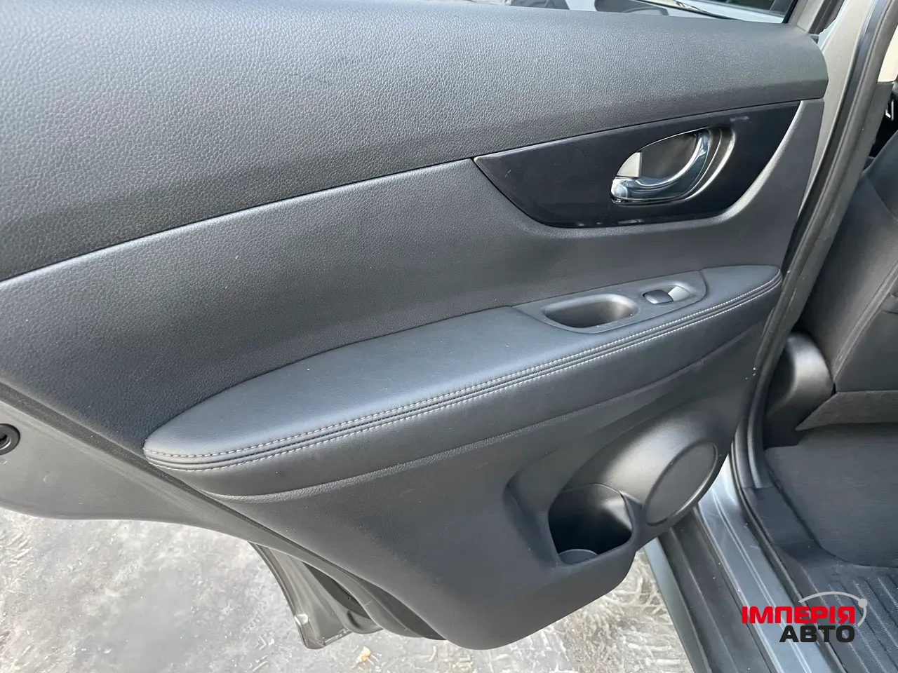 Nissan Rogue - фото 26