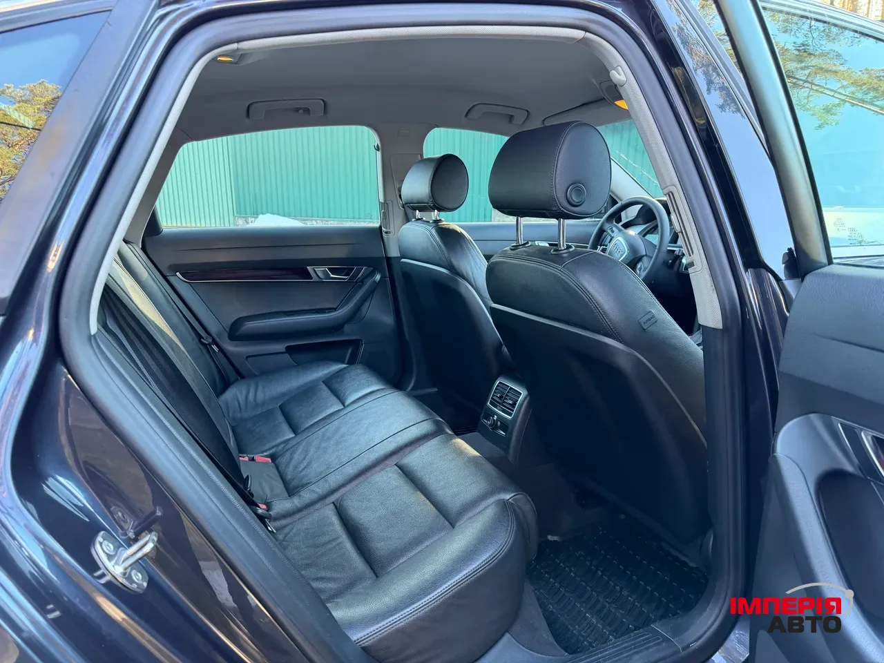 Audi A6 - фото 19