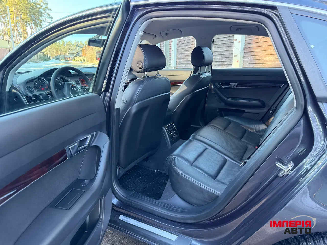 Audi A6 - фото 18