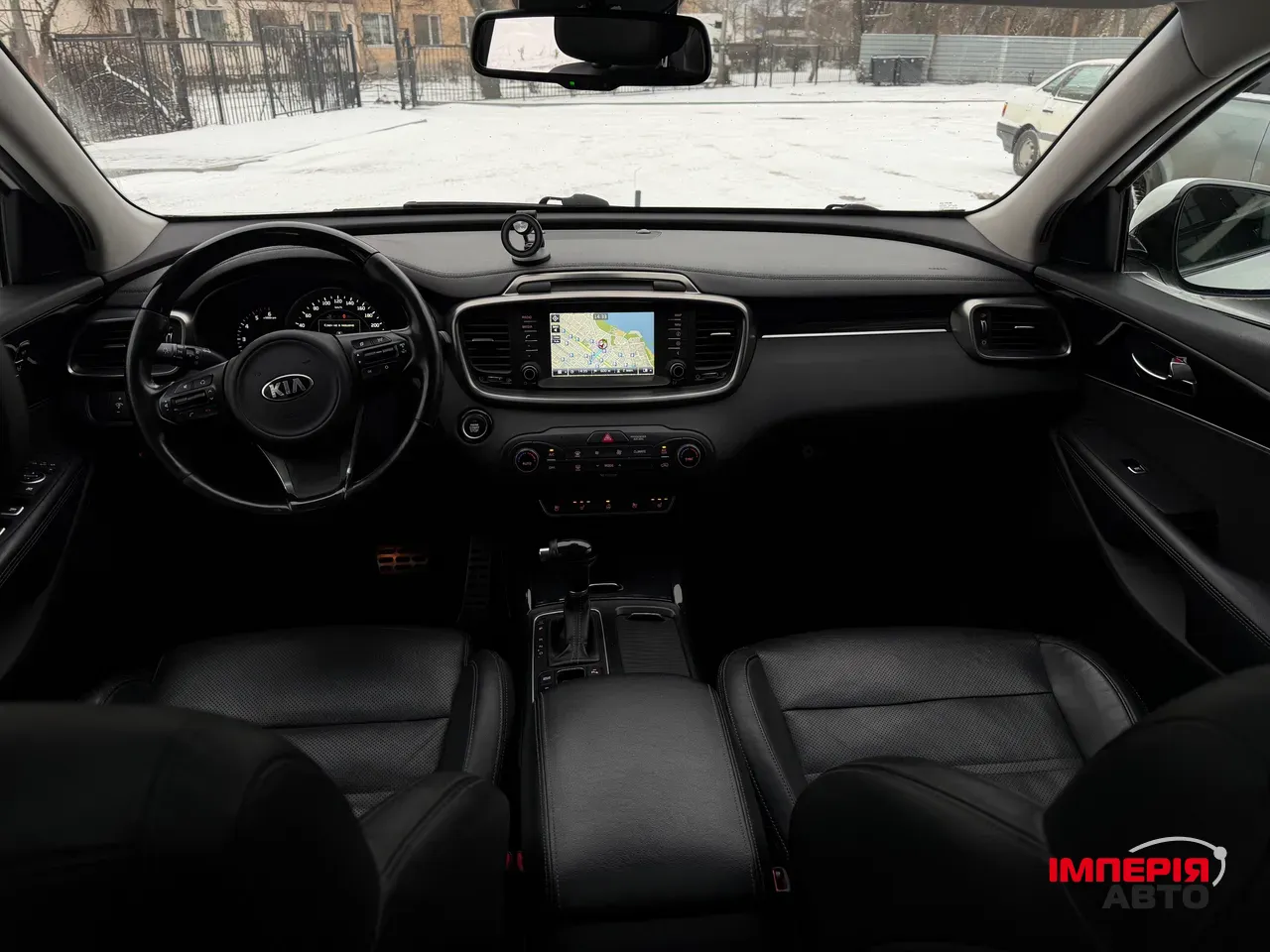 Kia Sorento - фото 9