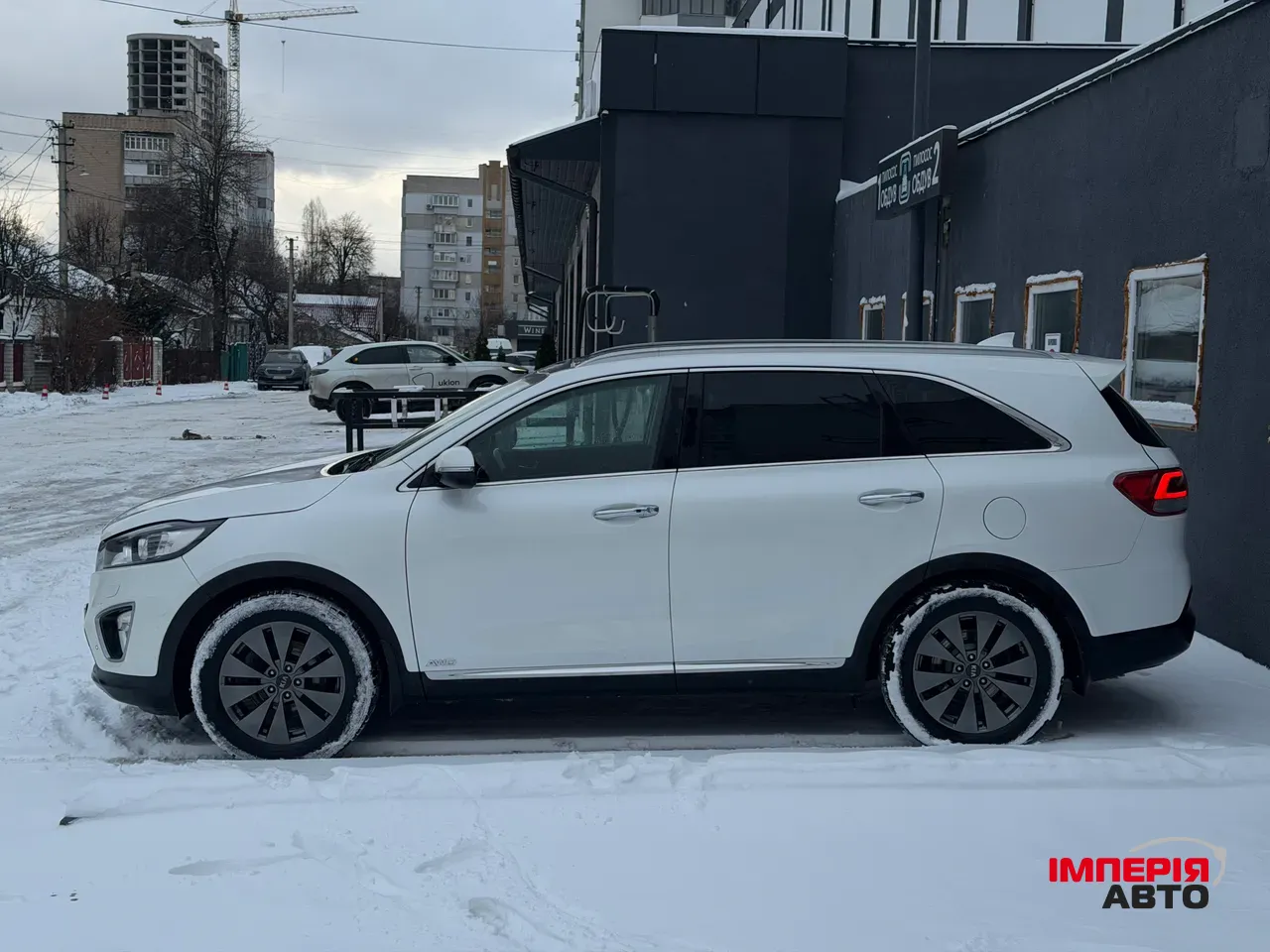 Kia Sorento - фото 5