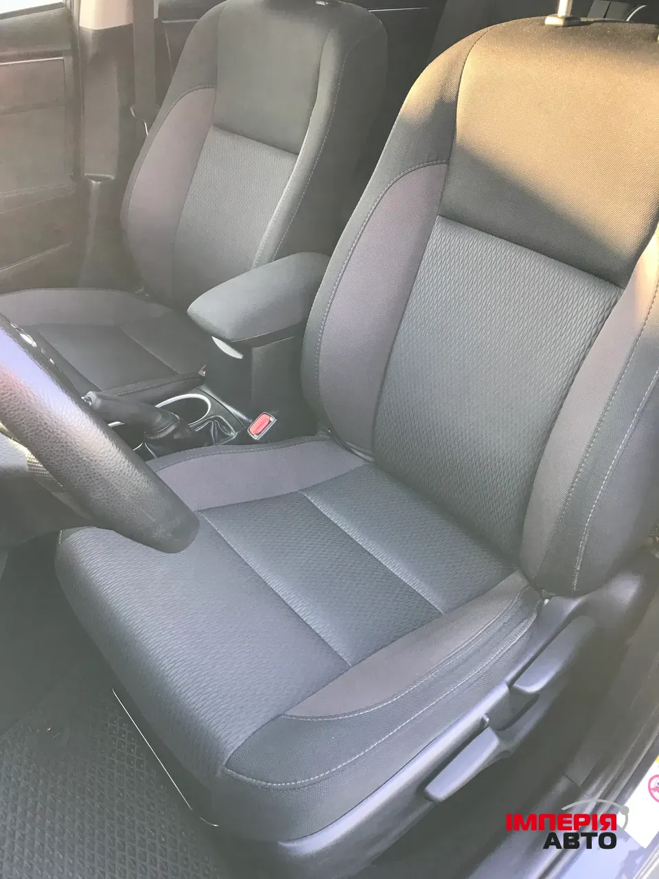 Toyota Corolla - фото 7