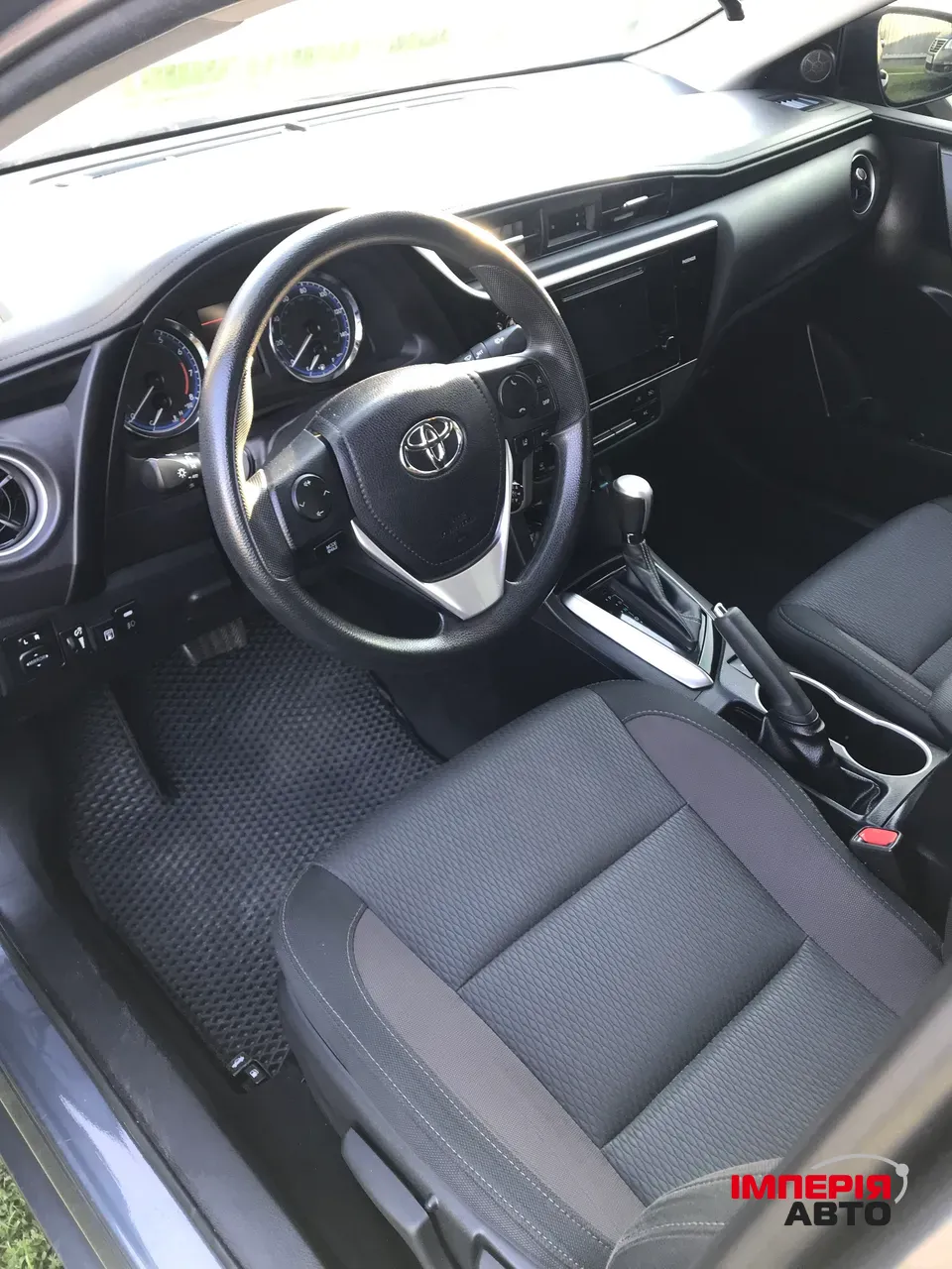 Toyota Corolla - фото 8