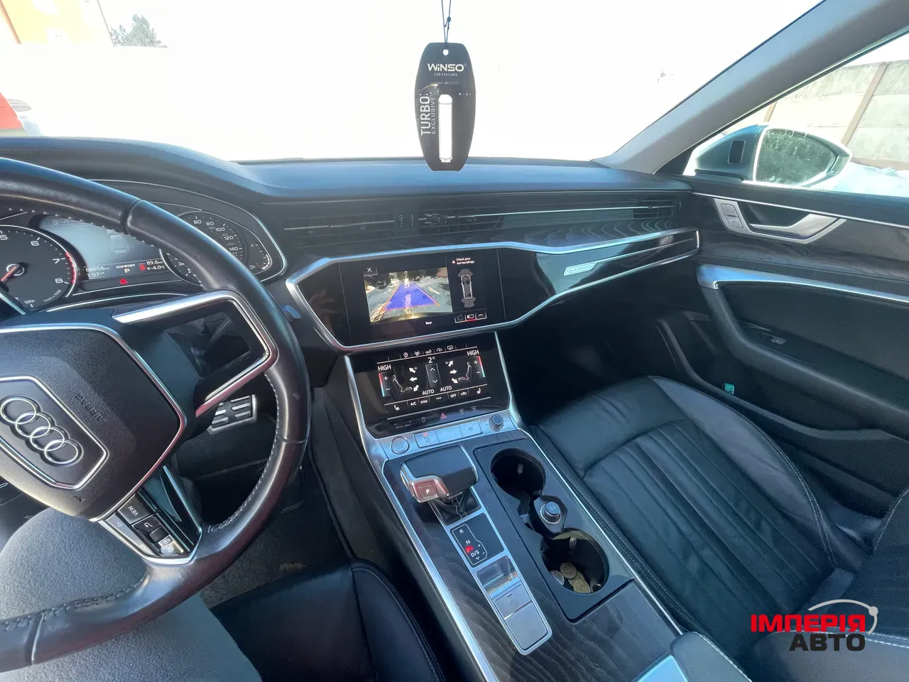 Audi A6 - фото 11