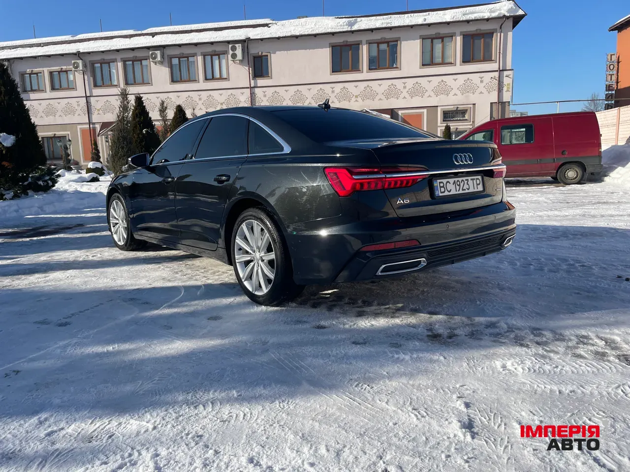 Audi A6 - фото 1