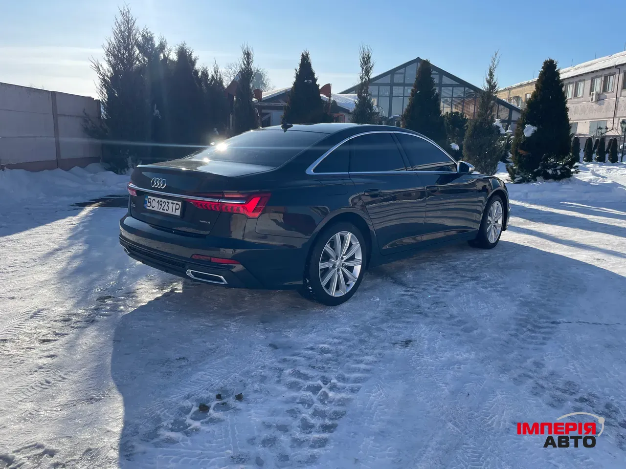 Audi A6 - фото 3