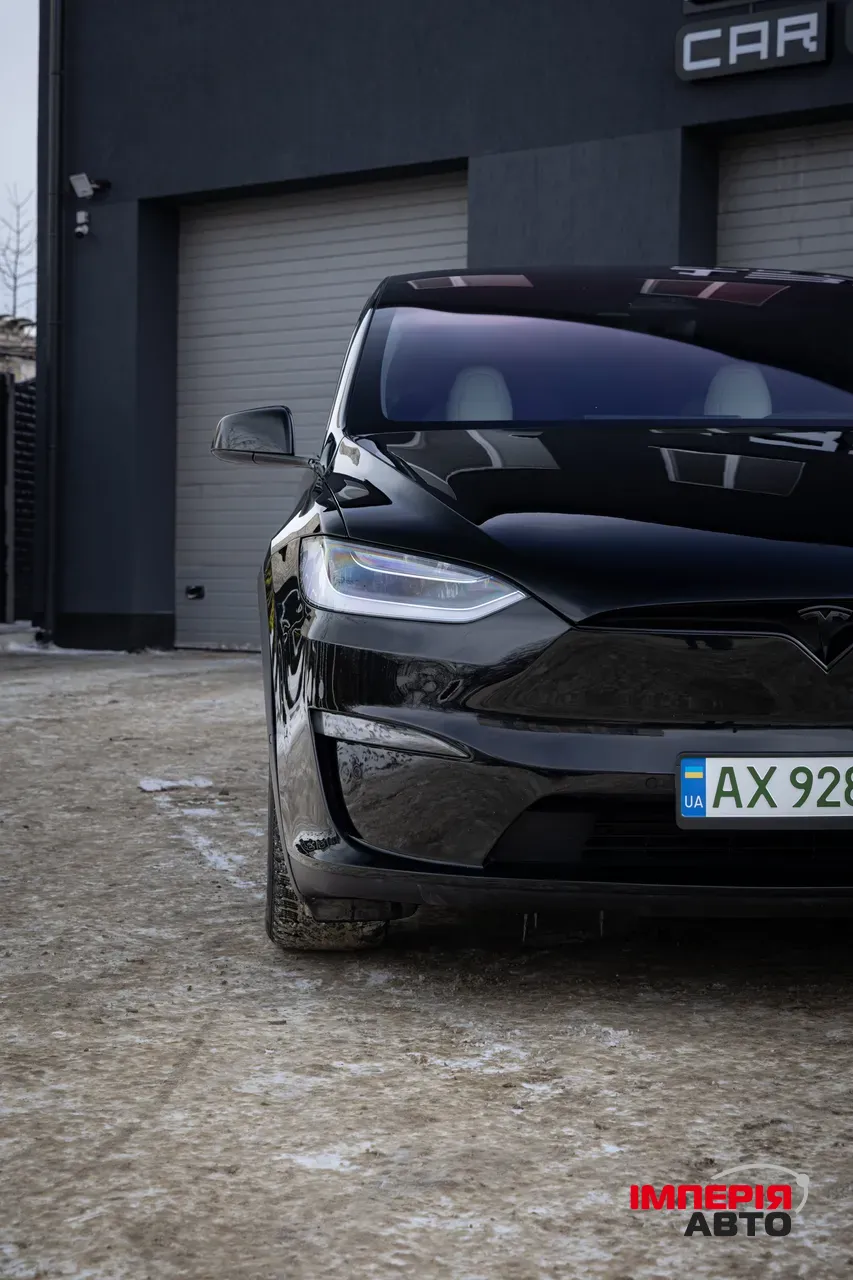 Tesla Model X - фото 5