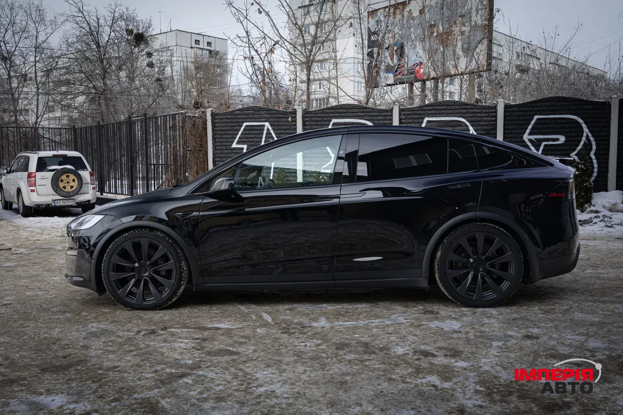 Tesla Model X - фото 2