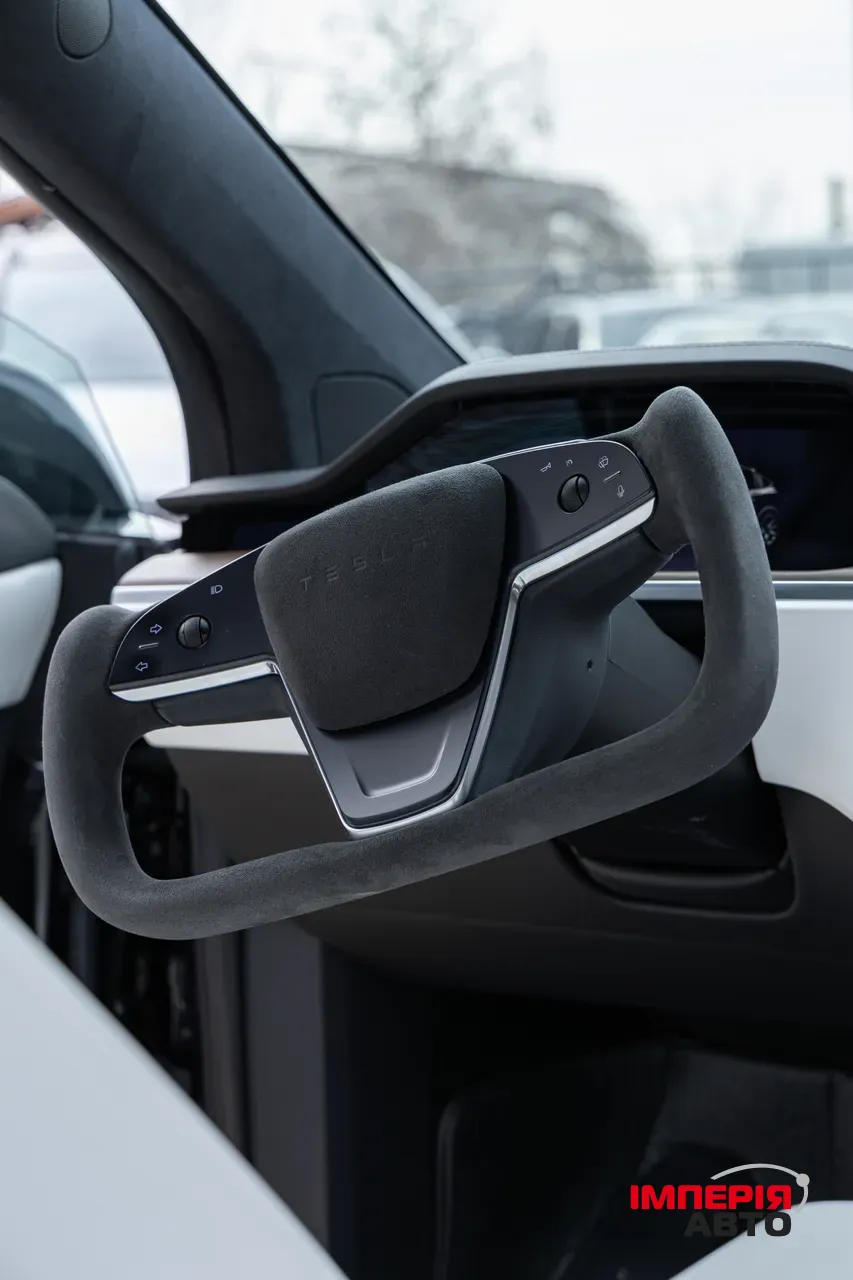 Tesla Model X - фото 66