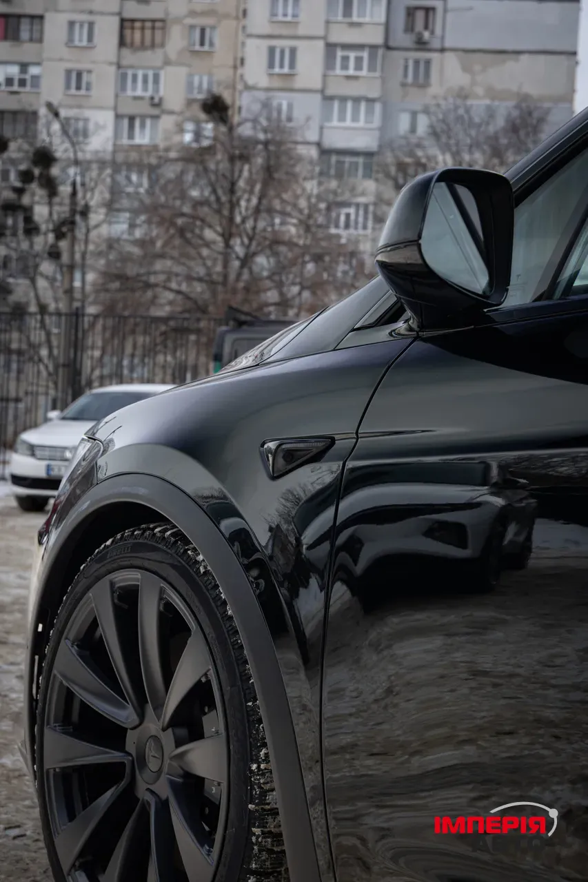 Tesla Model X - фото 9