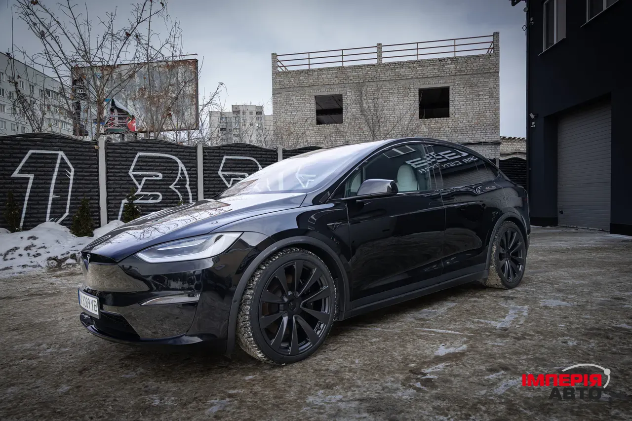 Tesla Model X - фото 7