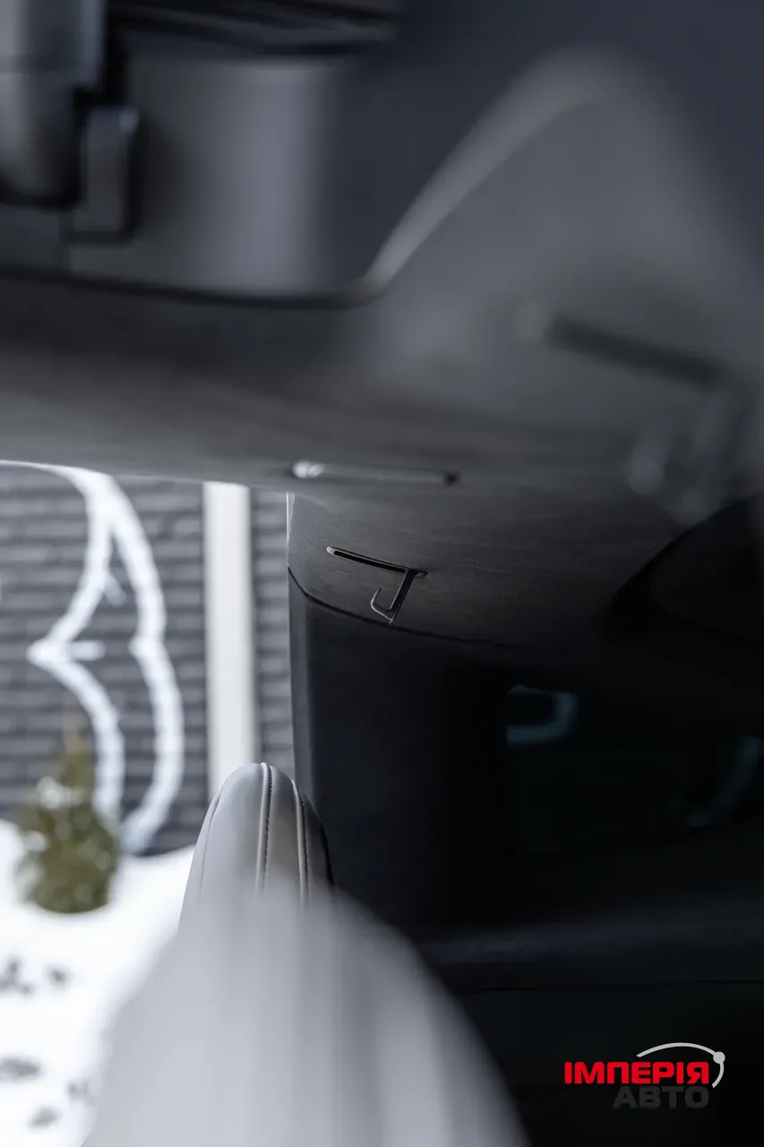 Tesla Model X - фото 88