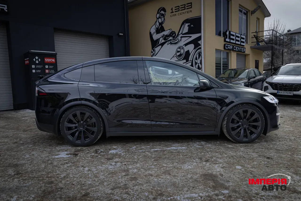 Tesla Model X - фото 3
