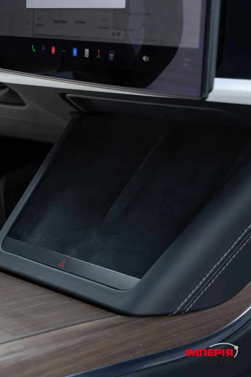 Tesla Model X - фото 58