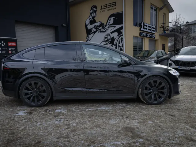 Tesla Model X - фото 3
