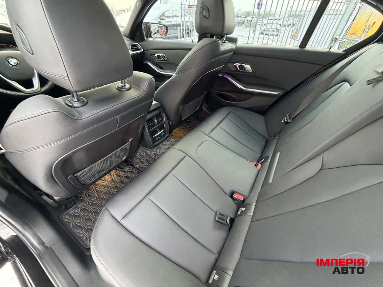 BMW 3 серії - фото 13