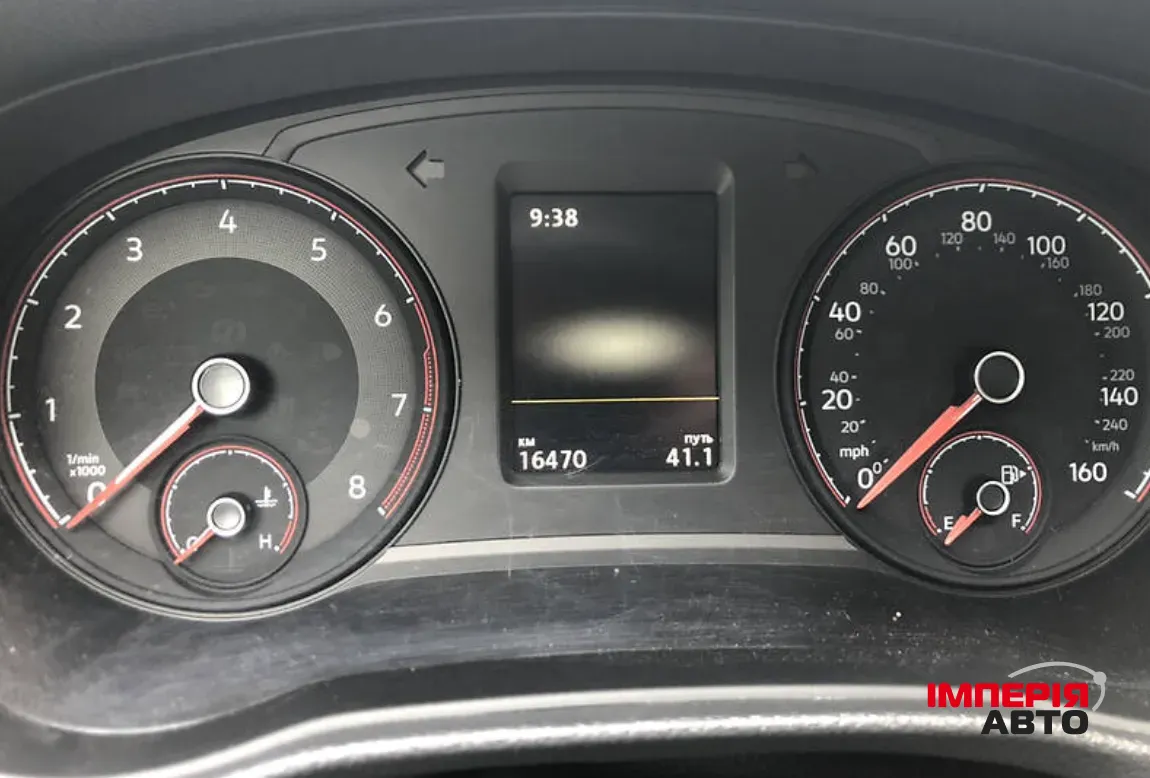 Volkswagen Passat - фото 11