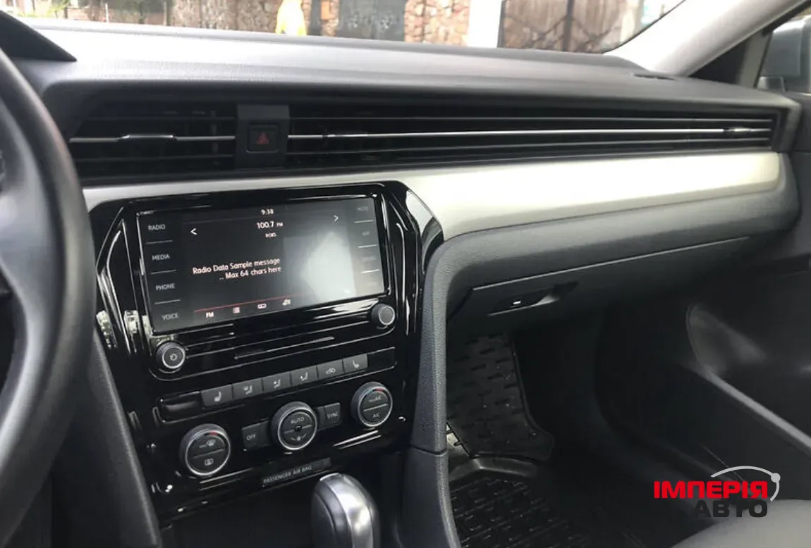 Volkswagen Passat - фото 17