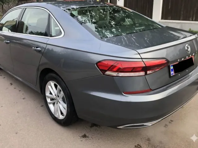 Volkswagen Passat - фото 2