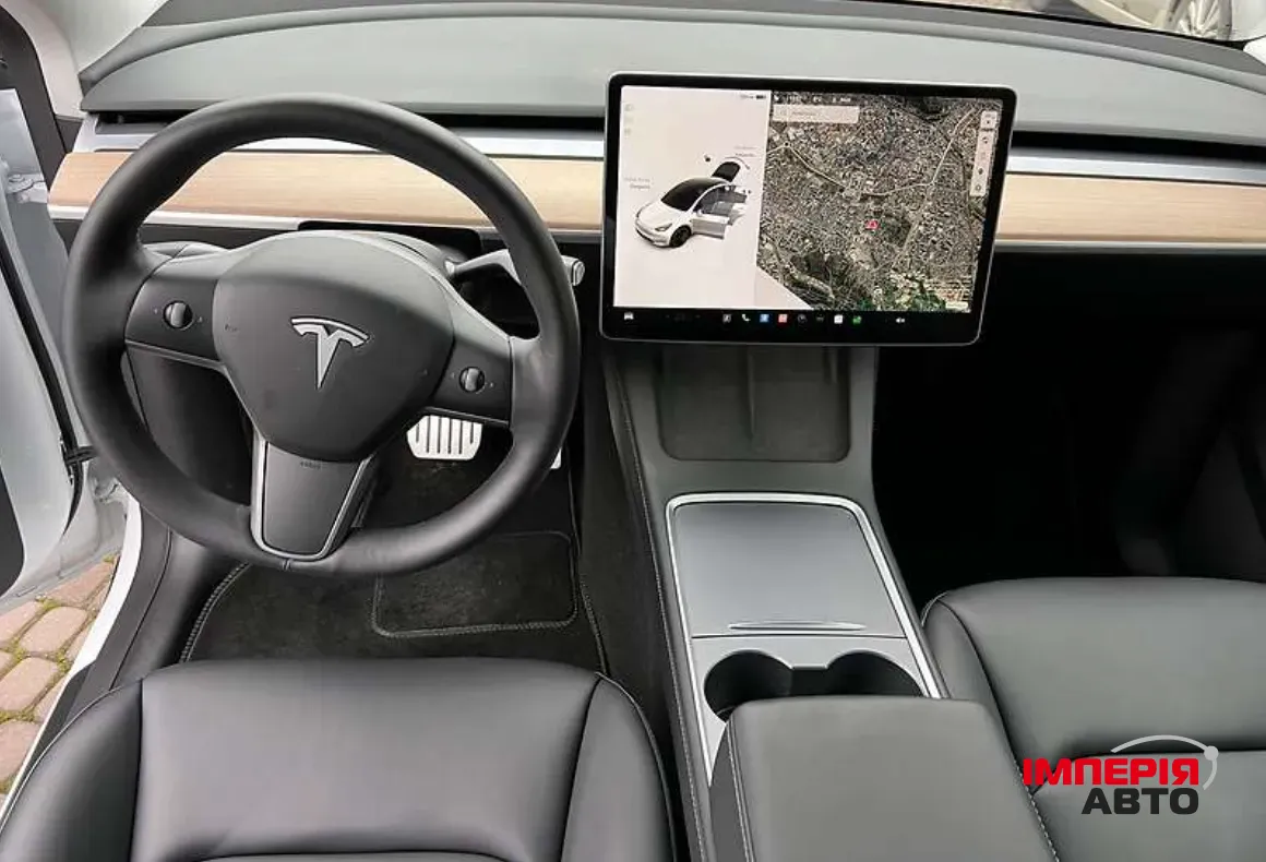 Tesla Model Y - фото 4