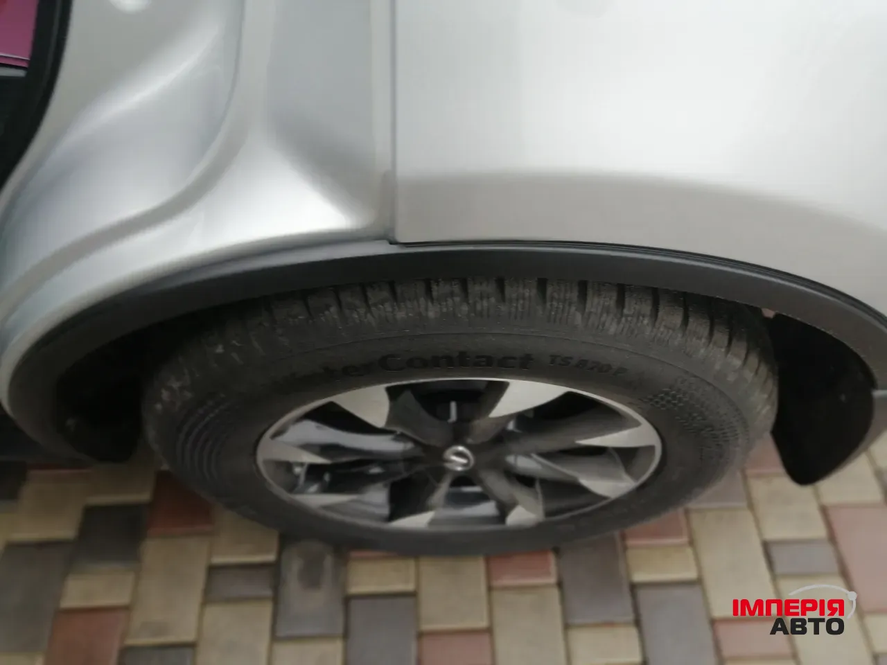 Infiniti FX - фото 6