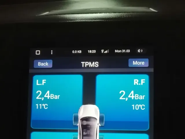 Infiniti FX - фото 2